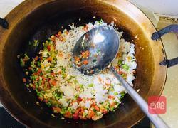 三色炒饭的做法图解7