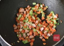 黄金炒饭的做法图解7