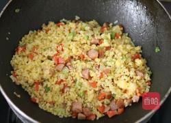 黄金炒饭的做法图解8