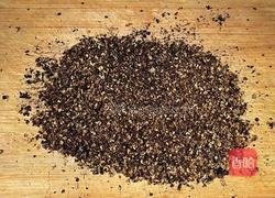 【春季养生菜】椒香小酥肉的做法图解1