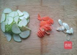 橄榄油炒西葫芦的做法图解3