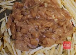 茭白嫩炒鸡胸肉的做法图解7