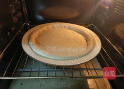 火腿培根披萨的做法图解11