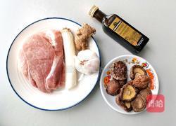 橄榄油香菇炒肉片的做法图解1