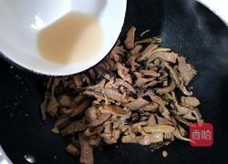 橄榄油香菇炒肉片的做法图解8