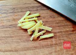 白菜炖鳗鱼干的做法图解5