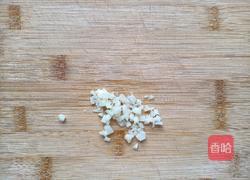 橄榄油酱汁菠菜的做法图解6