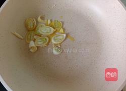 海鲜菇炒火腿肠的做法图解7