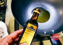 糖醋排骨的做法图解3