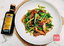 蒜苔肉沫炒香干的做法图解1