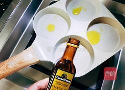 香煎芝香玉米饼的做法图解7