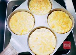 香煎芝香玉米饼的做法图解10