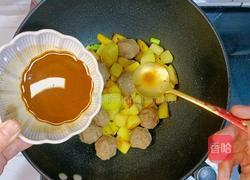 土豆烧牛肉丸的做法图解13
