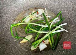 毛豆烧鲫鱼的做法图解7