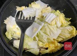 家常版白菜炖五花肉的做法图解5