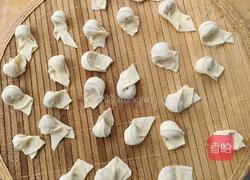 冲汤馄饨的做法图解1