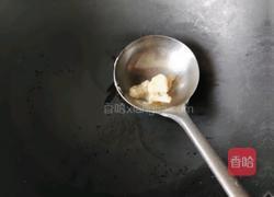 白菜土豆炒香肠的做法图解3