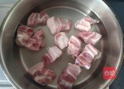 红烧抖臀五花肉的做法图解2