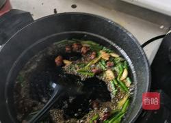 肉串炒方便面的做法图解8