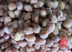 琥珀花生的做法图解1