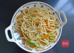 凉拌什蔬拌意面 的做法图解14