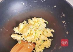 尖椒炒鸡蛋的做法图解3