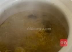 酸菜排骨汤的做法图解5