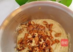 酸奶香蕉核桃蛋糕的做法图解11