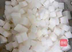 酸甜可口萝卜丁的做法图解3