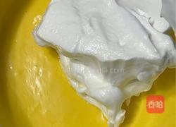 不爆顶戚风蛋糕的做法图解5