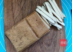 凉拌豆干的做法图解1