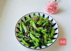 豌豆荚炒耳子的做法图解5