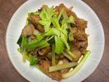 五花肉炒豆干