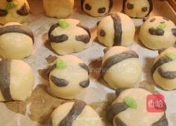 小熊猫蛋黄酥的做法图解23