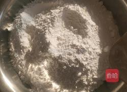 油炸糕的做法图解1