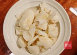 荷兰豆炒腊肉的做法图解5