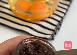 黑松露虾仁滑蛋三明治的做法图解3