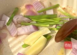 懒人必备！超简单葱油鸡饭，香到舔盘的做法图解3