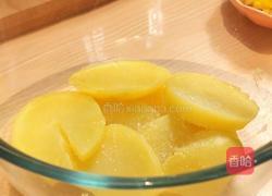土豆泥厚蛋烧的做法图解1