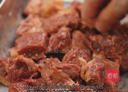 黑松露菠萝牛肉的做法图解3