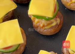 鲜嫩多汁的迷你小汉堡，9菇鲜灵魂加入，口味颜值并存还简单?的做法图解5