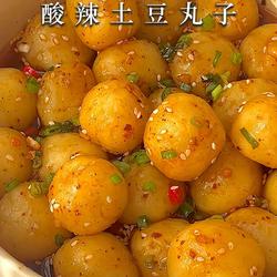 开胃爽口的酸辣土豆丸子～必备小吃来袭！的做法[图]