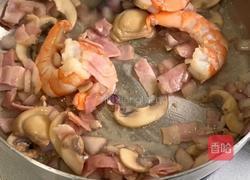 黑松露脆皮奶油蘑菇汤的做法图解3
