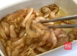 黑椒口蘑煎鸡肉的做法图解2