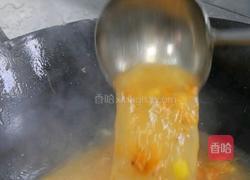 金汤红膏蟹的做法图解3
