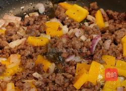 黑松肉洋葱牛肉法棍的做法图解4