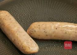 黑松露滑蛋香肠三明治的做法图解3