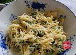 土豆丝鸡蛋饼的做法图解3