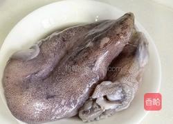 鱿鱼炒豆角的做法图解2