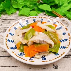 椒麻鲈鱼片的做法[图]